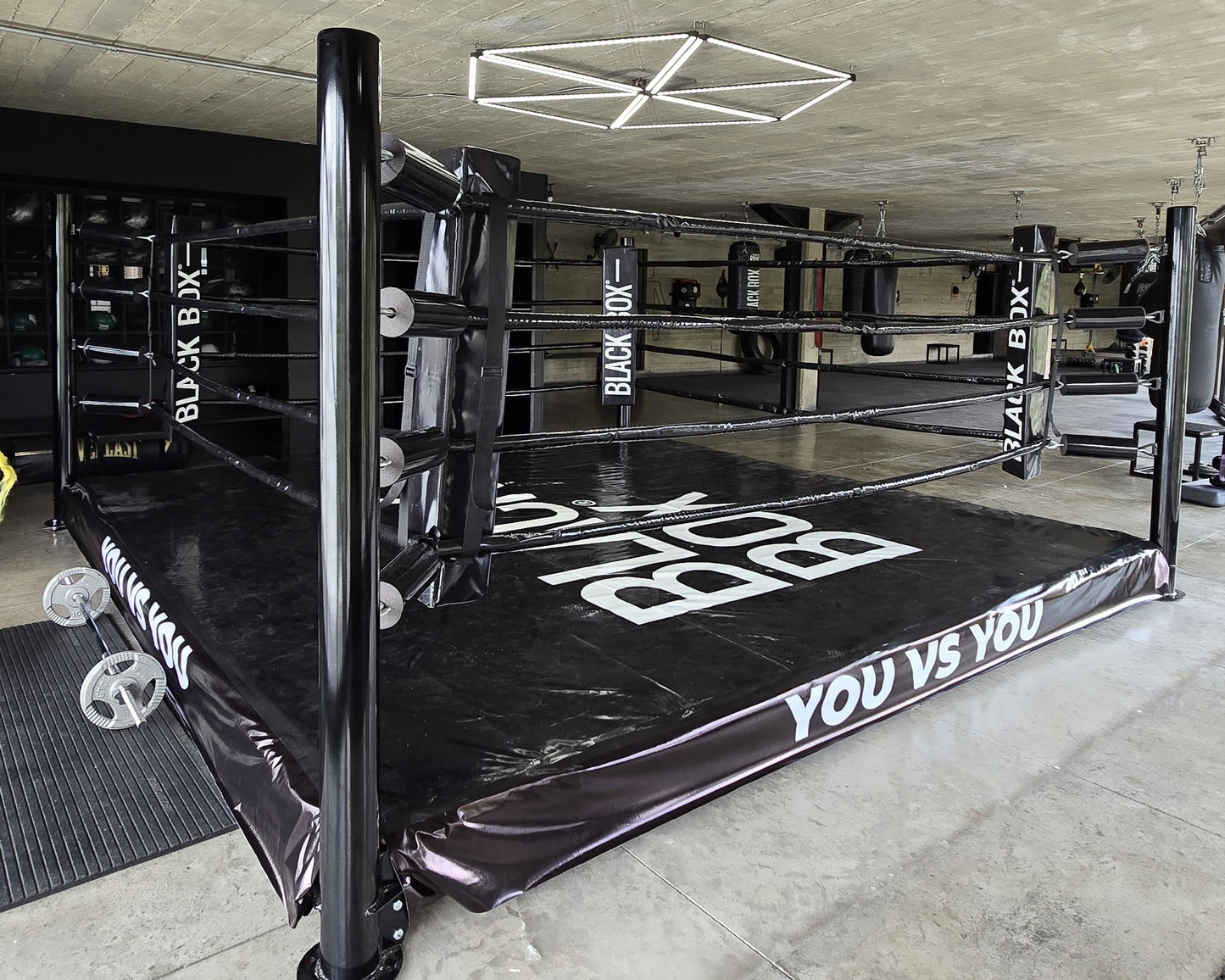 RING BLACK BOX